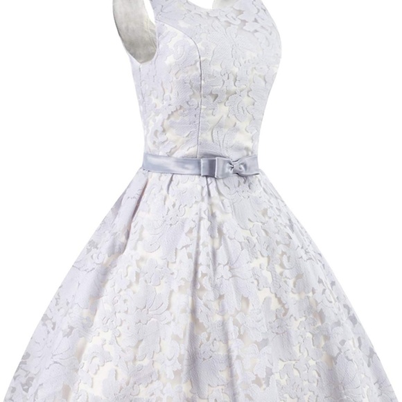 Gray Vintage Floral Lace Dress With Contrast Bow - Picture 2 of 7